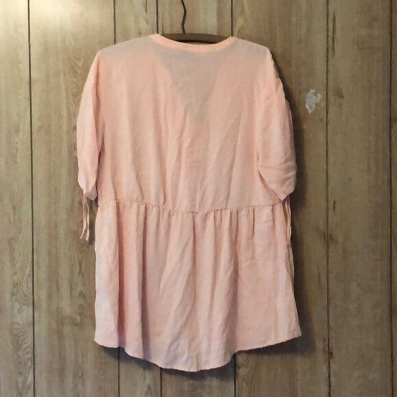 Torrid Challis Tie Sleeve Babydoll Top Peach Asymmetrical Hemline 1 1X - Picture 8 of 14